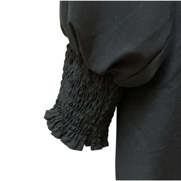 Black Button Down Shirt Smocked Cuffs Pockets Size L Oversized No-Iron - Picture 4 of 5